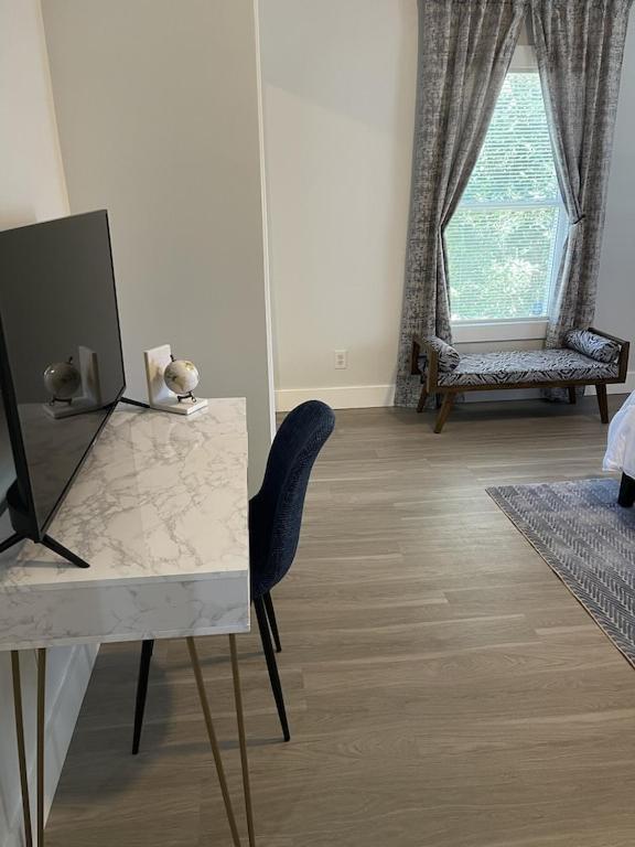 City Serenity-2Br Home Away From Home. 6 Min From Atl Airport Атланта Экстерьер фото